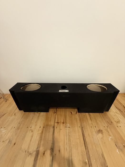 Damas orqa postavka kalonka uchin