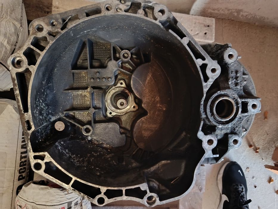 Кутия Зафира Б FGP55192042