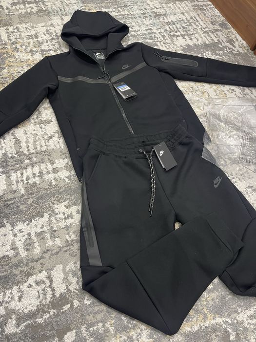 Nike Tech Fleece new model