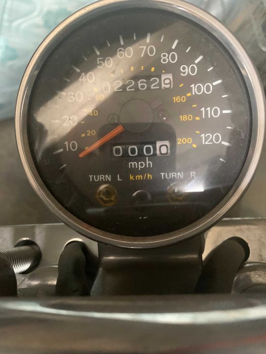 Vand SUZUKI Intruder