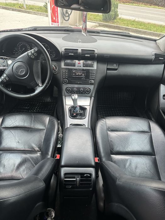 MERCEDES-BENZ C-Class 2005 — imagine 4