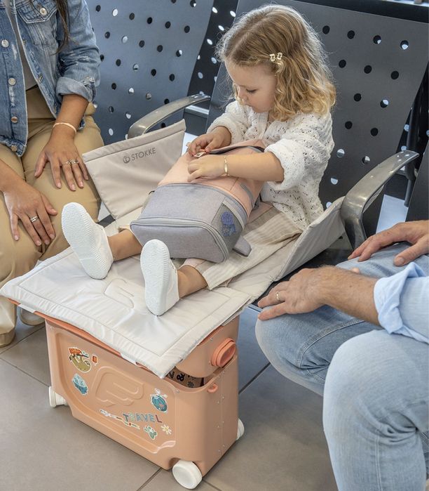 Valiza pentru copii Stokke JetKids BedBox V4 Troler