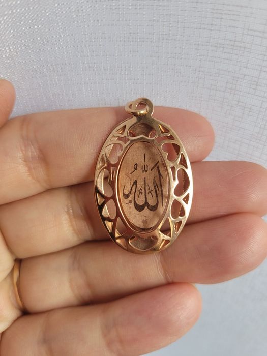 Подвеска золотая