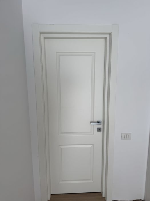 Montaj usi interior exterior