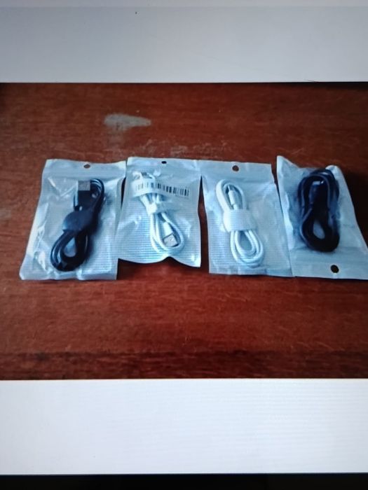 Cabluri pentru incarcarea rapida a telefoanelor mobile