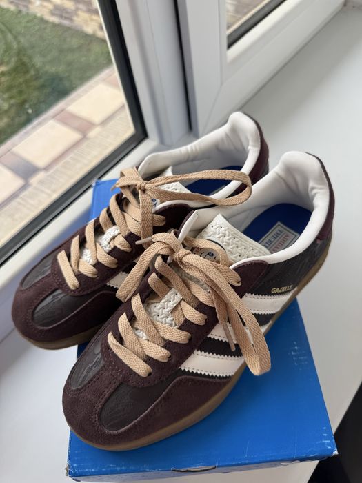 Adidas Gazelle р.38, почти новые, коробка есть — 300 000
