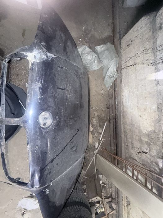 Капот bmw e38 7 серии. с шубой