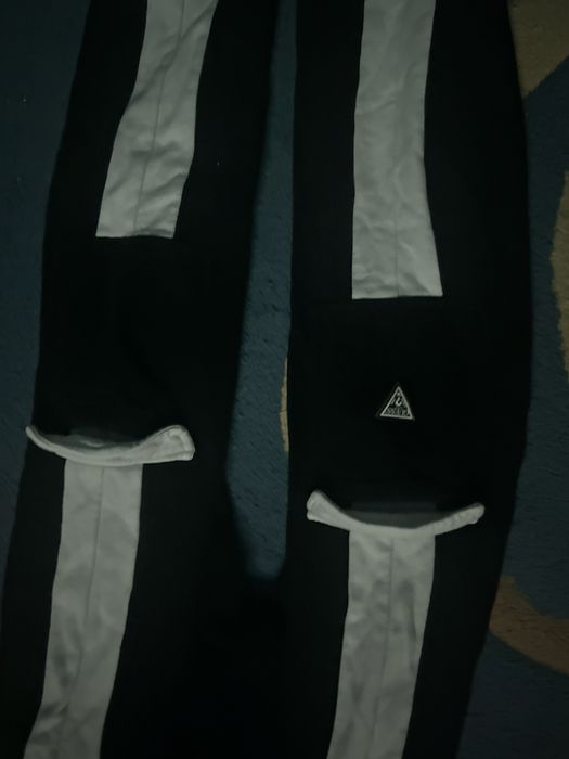 Pantaloni de trening guess