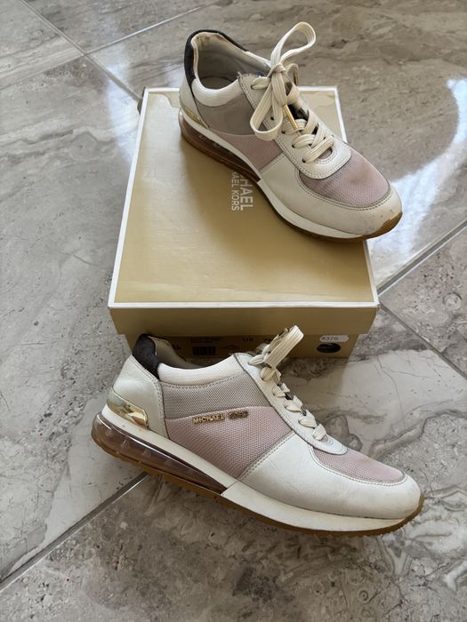 Michael Kors - Дамски сникърси (обувки)