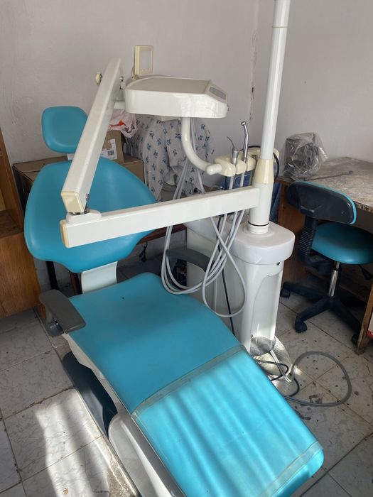 Продам стомотологическое кресло