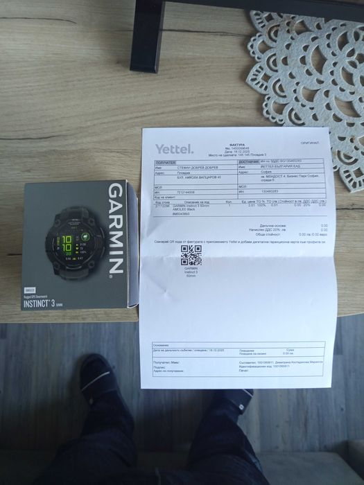 GARMIN Instinct AMOLED Black