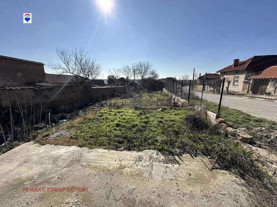 Продава се Къща в с. Щръклево, Област Русе - 60 кв.м за 865 €/кв.м - Снимка #1