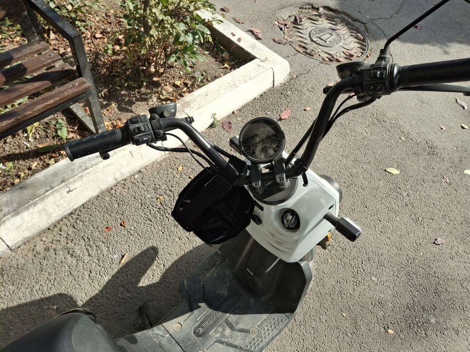 Электровелосипед Cruzer Honda Zoomer White