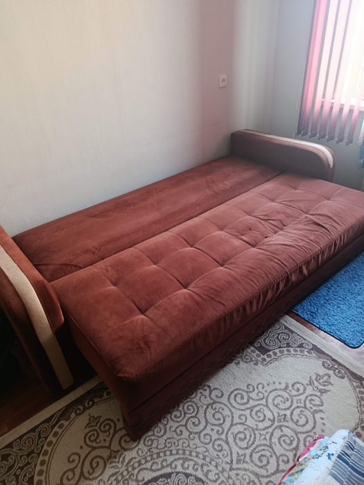 Диван бесплатно отдам