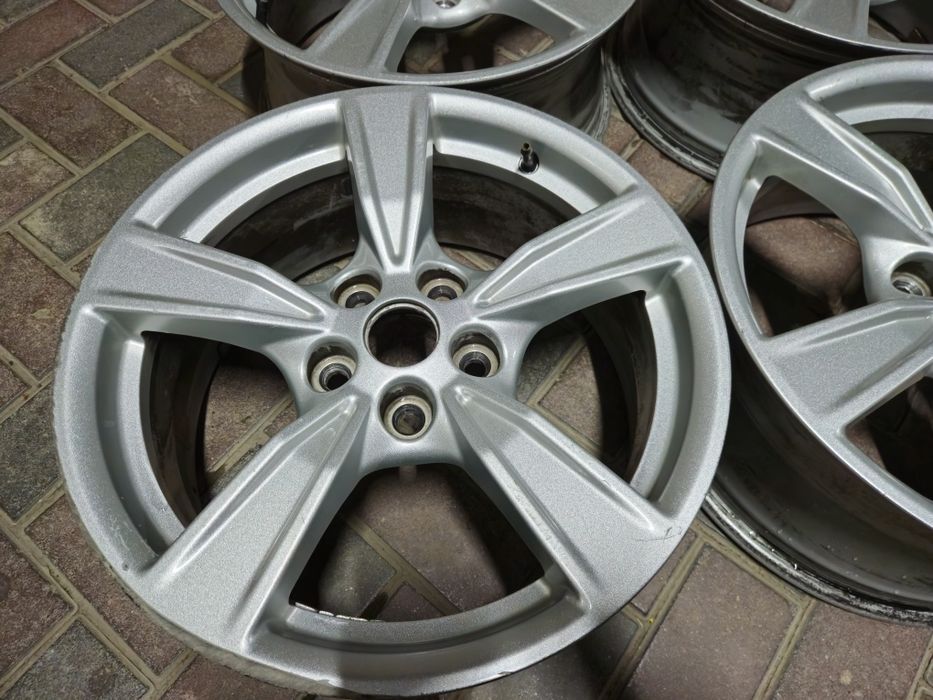 Продам диски FORD