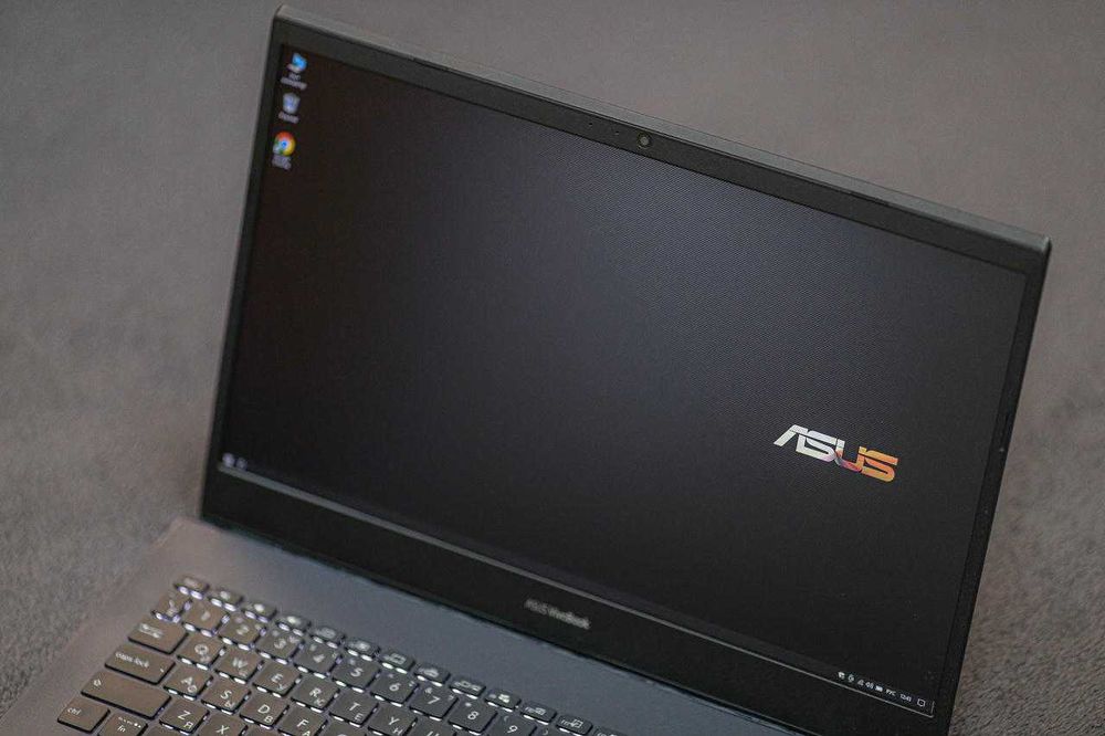 Asus VivoBook F571L