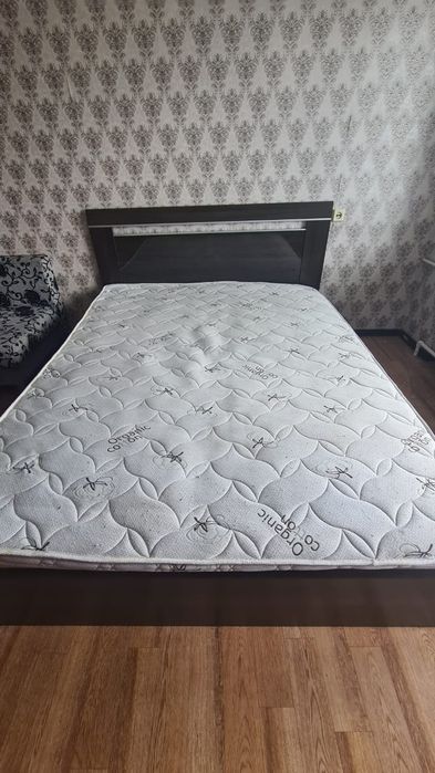 Двухспальная кровать 160*200