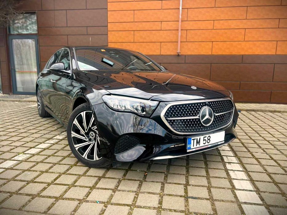 Mercedes-Benz E300e Hybrid Benzina+Electric - An Fabricatie 2025