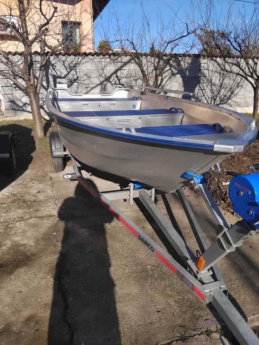 Извънбордови мотори.лодки, аксесоари