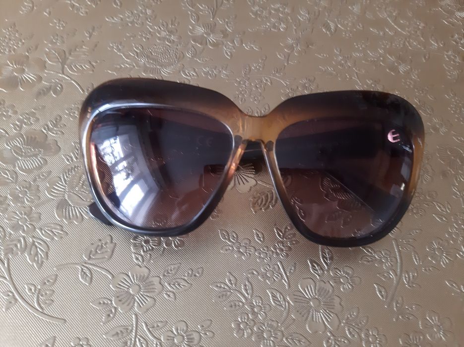 Продам новые  очки для чтения