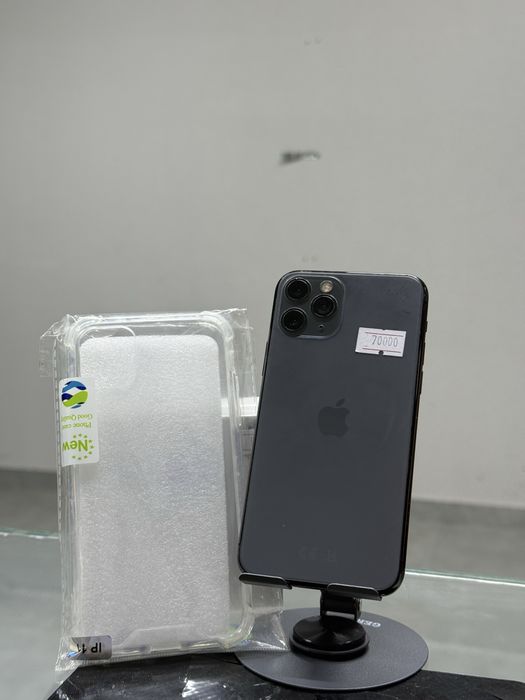 iPhone 11 pro (чехол,защитка в подарок)