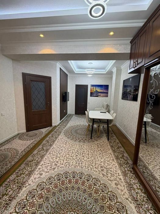 Квартира продаётся Чиланзар 8 квартал 2/4/8 новостройка меб тех парус