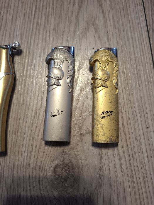 Vand Lot 4 Brichete Metalice