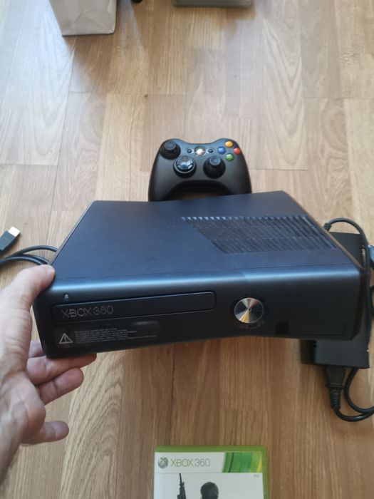 Игра Xbox 360 slim