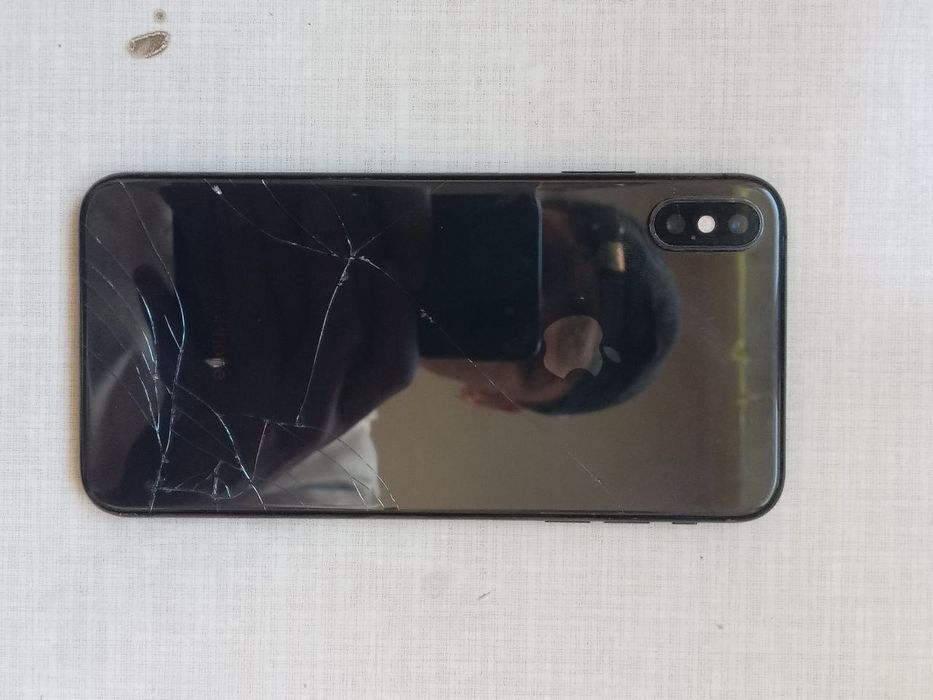 iPhone XS Max 64 tali abmen ham bor