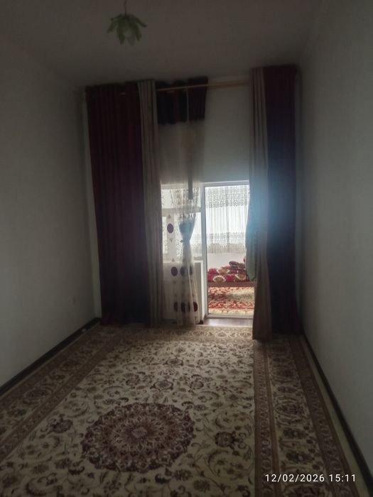 1 xonaliy dom sotiladi