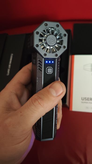 Мощтна духалка с безчетво мотор