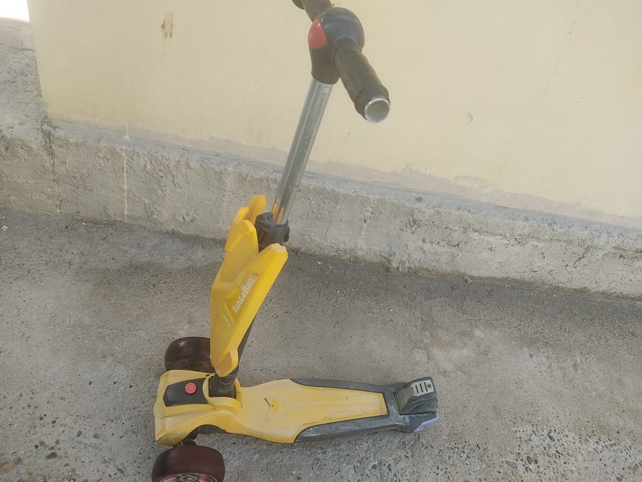 Самокат складной. 100000