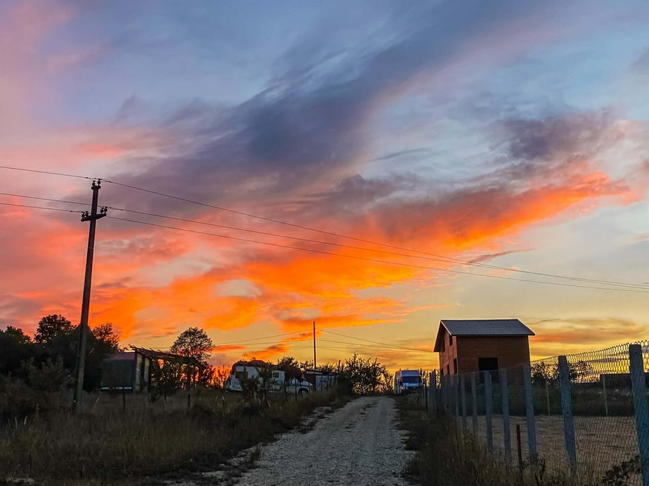 Teren 500 mp – Paleu | AVIZ construcție, utilități lângă teren