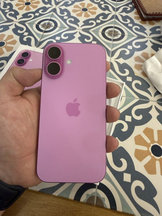 Айфон 16 128гб емкость 92%