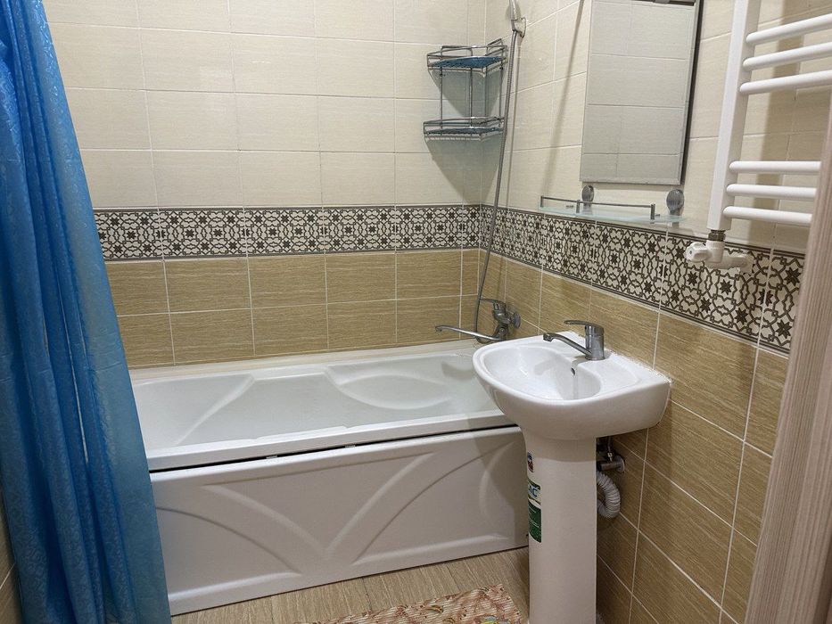 Срочно 3 хонали квартира ижарага берилади!!!