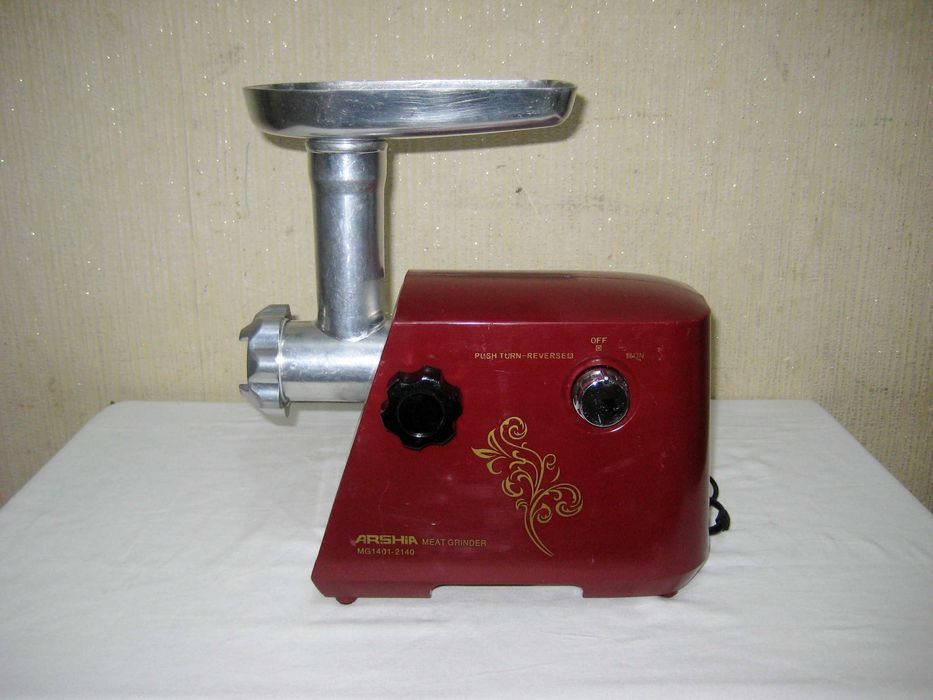 Электромясорубка ARSHIA хорошим рабочим состоянии