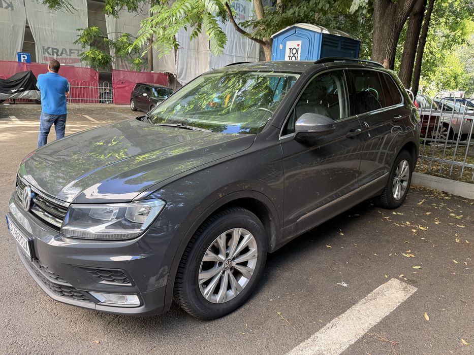 Volkswagen Tiguan Life 2.0 TDI 150 CP DSG 4Motion | 2017 | România