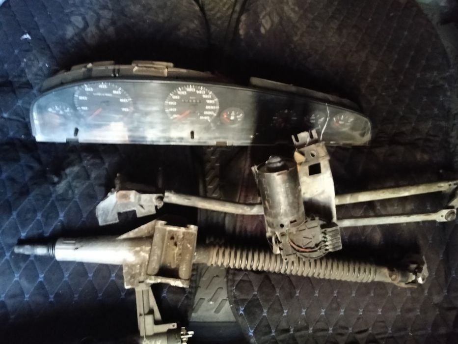 Продам запчасти ауди