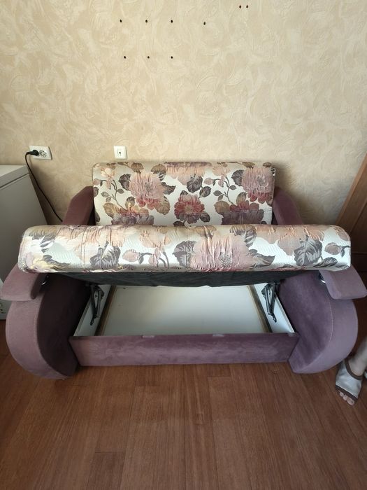 Диван-кровать продам