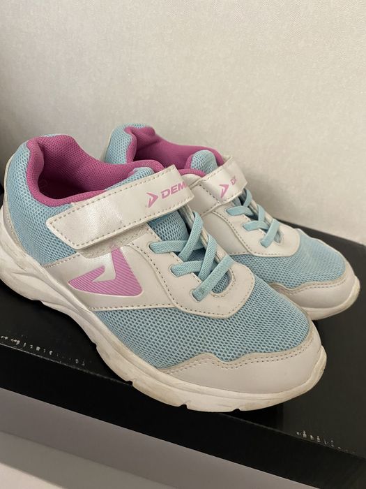 Срочно продам детскую обувь на девочку