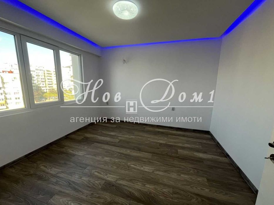 Продава се Тристаен апартамент в Варна, Владислав Варненчик - 65 кв.м за 1059 €/кв.м - Снимка #4