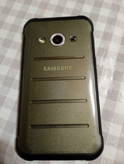 Samsung xcover 3