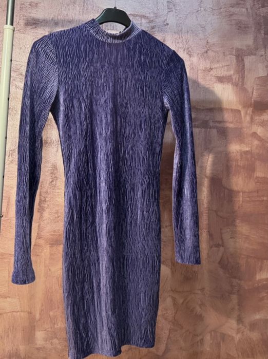 Rochie de revelion, eleganta, cu spatele gol, mov, H&M, XXS