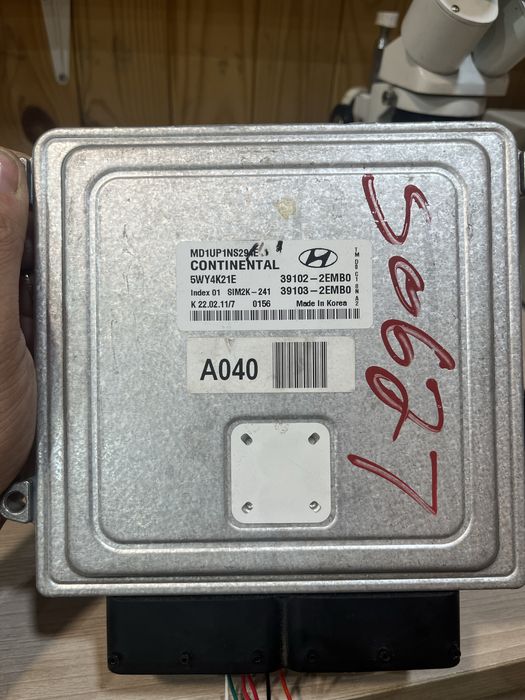 ЭБУ Sim2K-241 5WY4K21E