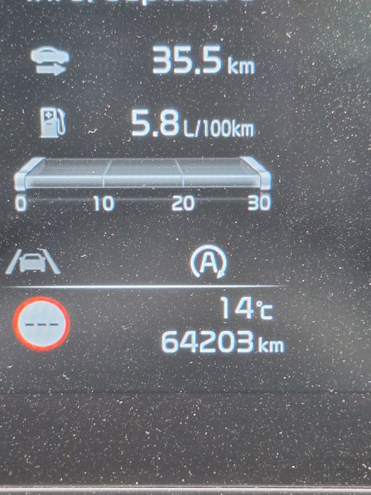 KIA Sportage 2022 — imagine 3
