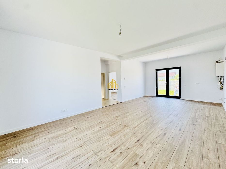 Casa Domnesti Central/ 4 Camere/400 Teren/Utilitati