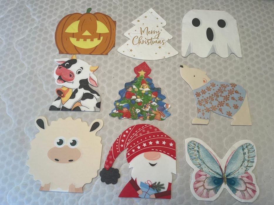 Колекция от 100 бр. кръгли и с различни форми салфетки.