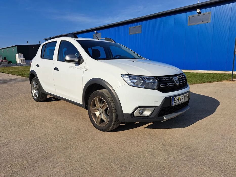 Dacia Sandero Masina funcționează impecabil, primul propietar