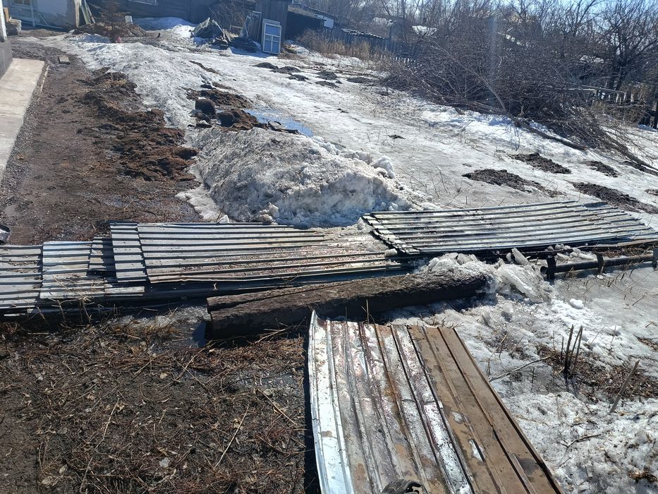 Продается профлист б/у.