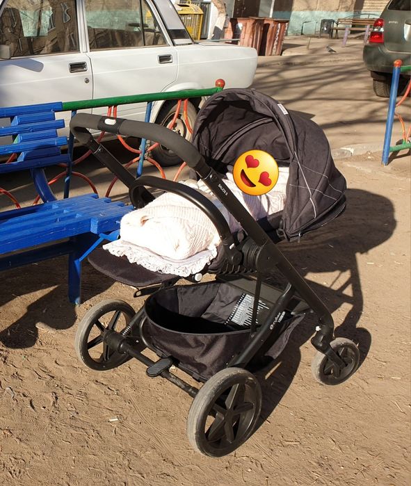 Коляска прогулочная Cybex Balios S Lavaston Black